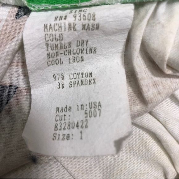 Zinc City Scape Lightweight Skirt 1 - Picture 5 of 5